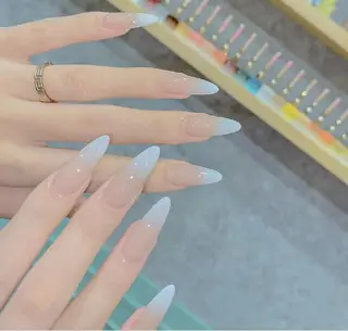 ネイル Theone栄店 伊藤のネイルデザイン