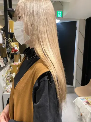 ロング デザイン🥇複雑履歴 ハイトーン特化のヘアスタイル