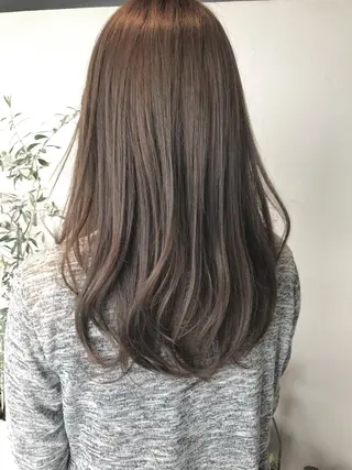 セミロング TIENA BEAUTY Smart Salon ONE FUKUOKA BLDG.店所属・ユイナ カットモデル募集中のヘアスタイル