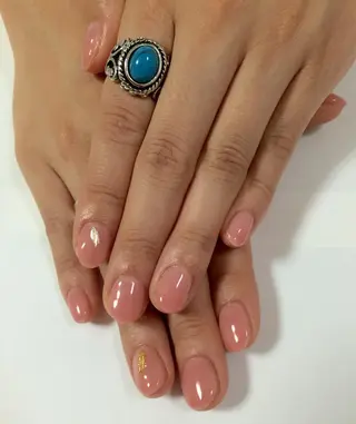 ネイル 浮きにくいフィルイン ｜上品シンプルネイルのネイルデザイン