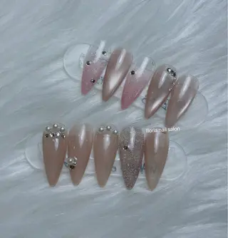 ネイル Floria ユイのネイルデザイン