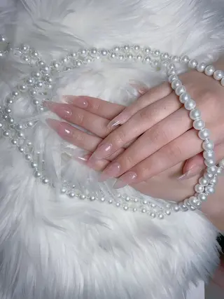 ネイル R's  Nail所属・LI KOのネイルデザイン