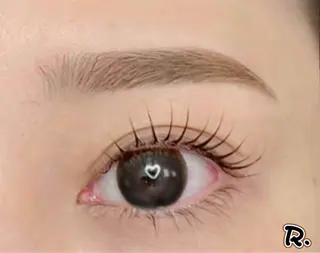 アイブロウ eyelash salon R.所属・eyelash salon R.のマツエク・マツパデザイン