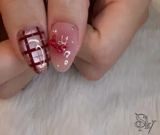 ネイル Spiky とうげ ふうかのネイルデザイン