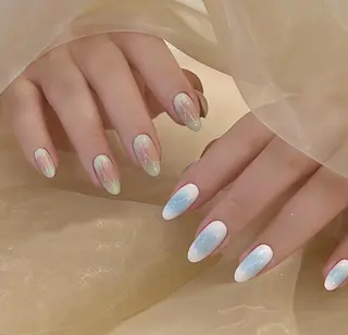 ネイル RAFFINE haru🦋🩵のネイルデザイン