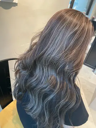 セミロング 冨岡 祐太郎✂️のヘアスタイル