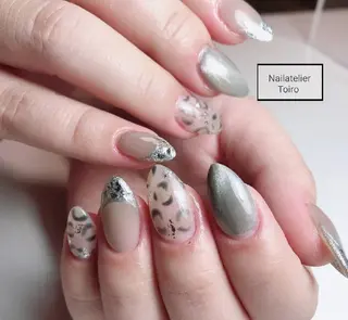 ロング ネイル ☺︎山部 志麻☺︎のネイルデザイン