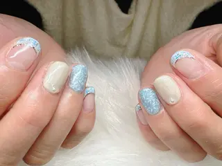 ネイル ECLAT エクラ所属・寺山 千鶴のネイルデザイン