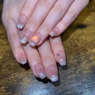 ネイル haku 🤍のネイルデザイン