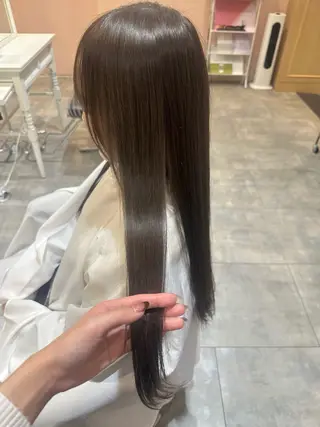 カラー レイヤーカット/ 艶 カラー/Manakaのヘアスタイル