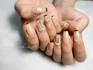 ネイル GRANDE大須 栄/店長 aki🌙のネイルデザイン