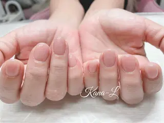 カラー ネイル 芦辺 香奈のネイルデザイン