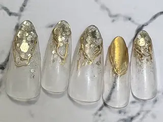 ネイル ❤️💛🩵京橋 痛ネイル⭐️3Dのネイルデザイン