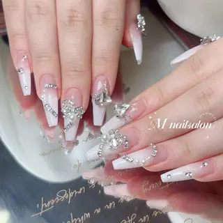 ネイル 🎀Ｍ nails✨ ビューティーのネイルデザイン