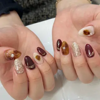 ネイル Elegancia. Hiromiのネイルデザイン