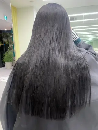 ロング カラー M Hair Salon所属・淀屋橋レイヤーパーマ ハッシュ/ASARIのヘアスタイル