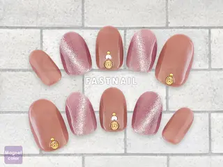 ネイル ファストネイル 京都烏丸店のネイルデザイン