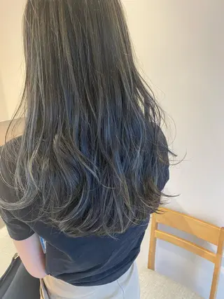 ロング カラー 当日予約大歓迎💗 依田瑞希のヘアスタイル