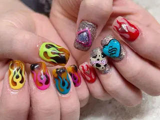 ネイル Nail Atelier IamI所属・アイアムアイ 大村磨衣のネイルデザイン