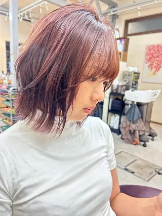 ミディアム カラー 井上 萌のヘアスタイル