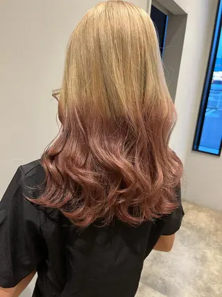 カラー 亀井 菜々花のヘアスタイル