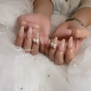 ネイル 廣瀬 春奈のネイルデザイン