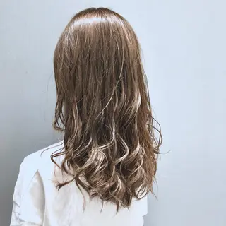 セミロング カラー 🌈ぷる艶カラー🌈 髪質改善👑柳沼尚貴のヘアスタイル