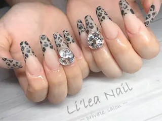 ネイル Li'leaNail AINAのネイルデザイン