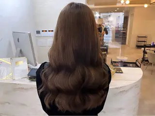 ロング カラー ASAHI Lovisのヘアスタイル