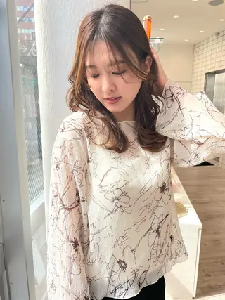 セミロング sunnyside大名所属・sunny side 大名　りょう👸🏼のヘアスタイル