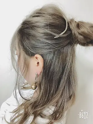 ミディアム 韓国風/オシャレ /縮毛矯正/滝口琴未のヘアスタイル