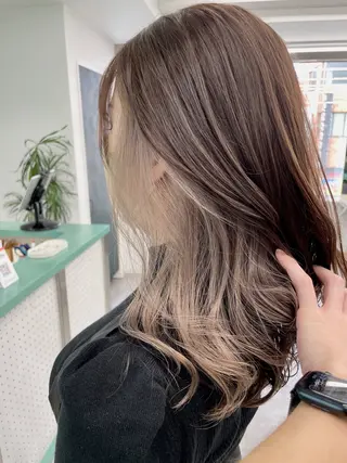 セミロング 💚透明感カラー💚 ♻️本間♻️のヘアスタイル