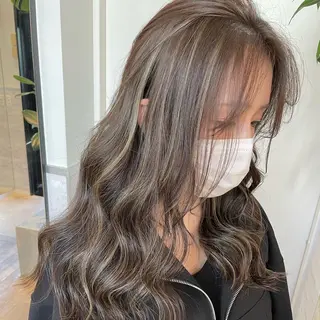 ロング カラー Bree"ze所属・大河原 修太のヘアスタイル