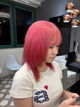 セミロング カラー ミルクティー/ピンク /ブロンド 咲良のヘアスタイル