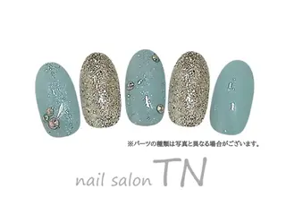 ネイル 矢川 まどかのネイルデザイン