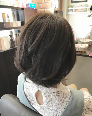 ショート カラー Parfait 山本のヘアスタイル