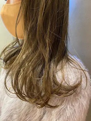 カラー 顔周り/ブリーチなし /縮毛矯正🫧伊勢のヘアスタイル