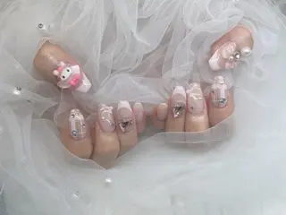 ネイル cachette. 尾関のマツエク・マツパデザイン