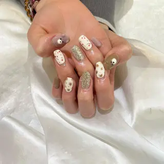 ネイル classic 新横浜所属・山田 暉のネイルデザイン