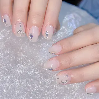 ネイル Queens 榊 まおのネイルデザイン