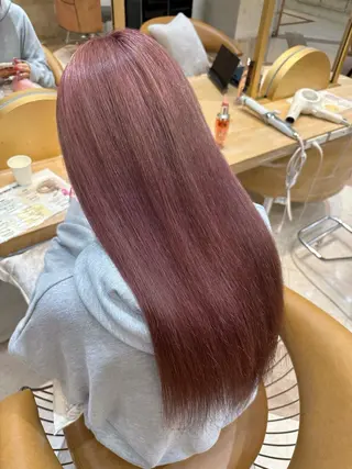 ロング カラー 荻野 峻輔/レイヤー /透明感カラーのヘアスタイル