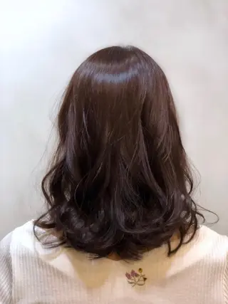 ミディアム カラー 美髪矯正 🌈髪質改善 山下のヘアスタイル