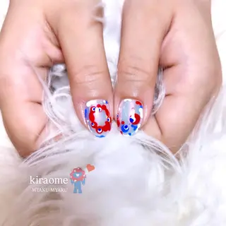 ネイル キラオメ Neneのネイルデザイン