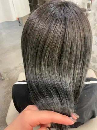 カラー パシフィック・ダズール所属・近藤 佑衣のヘアスタイル