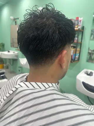 ショート パーマ メンズ 理容ニックニック所属・若園 光のヘアスタイル