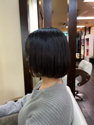 ショート 西形 梨瑚のヘアスタイル