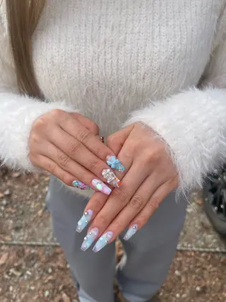 ネイル petit所属・Yuka ネイリストのネイルデザイン