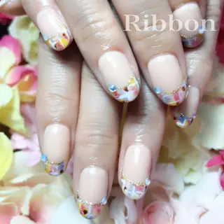 セミロング カラー ネイル マツエク・マツパ トップネイリスト Ribbon立川店のネイルデザイン