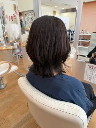 ミディアム 山本 瑠華のヘアスタイル