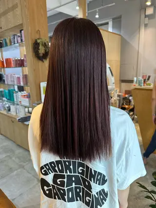 ミディアム miloc MOMOKAのヘアスタイル